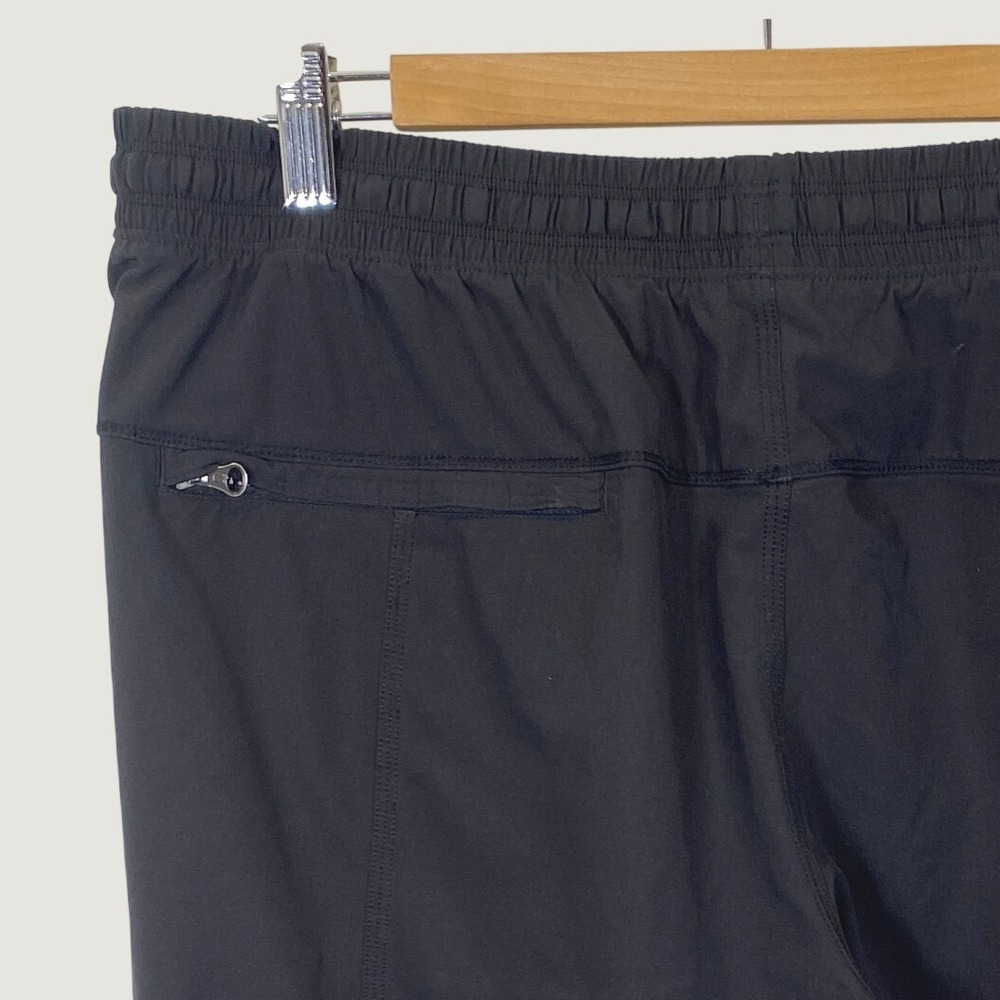 Lululemon Cropped Athletic Pants Womens 12 Black Excellent Drawstring Pocket